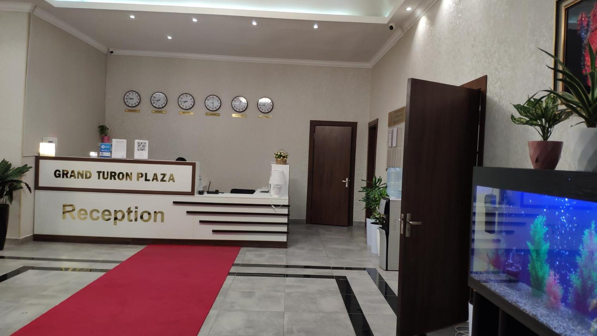 Grand Turon Plaza Hotel Tasken Kültér fotó